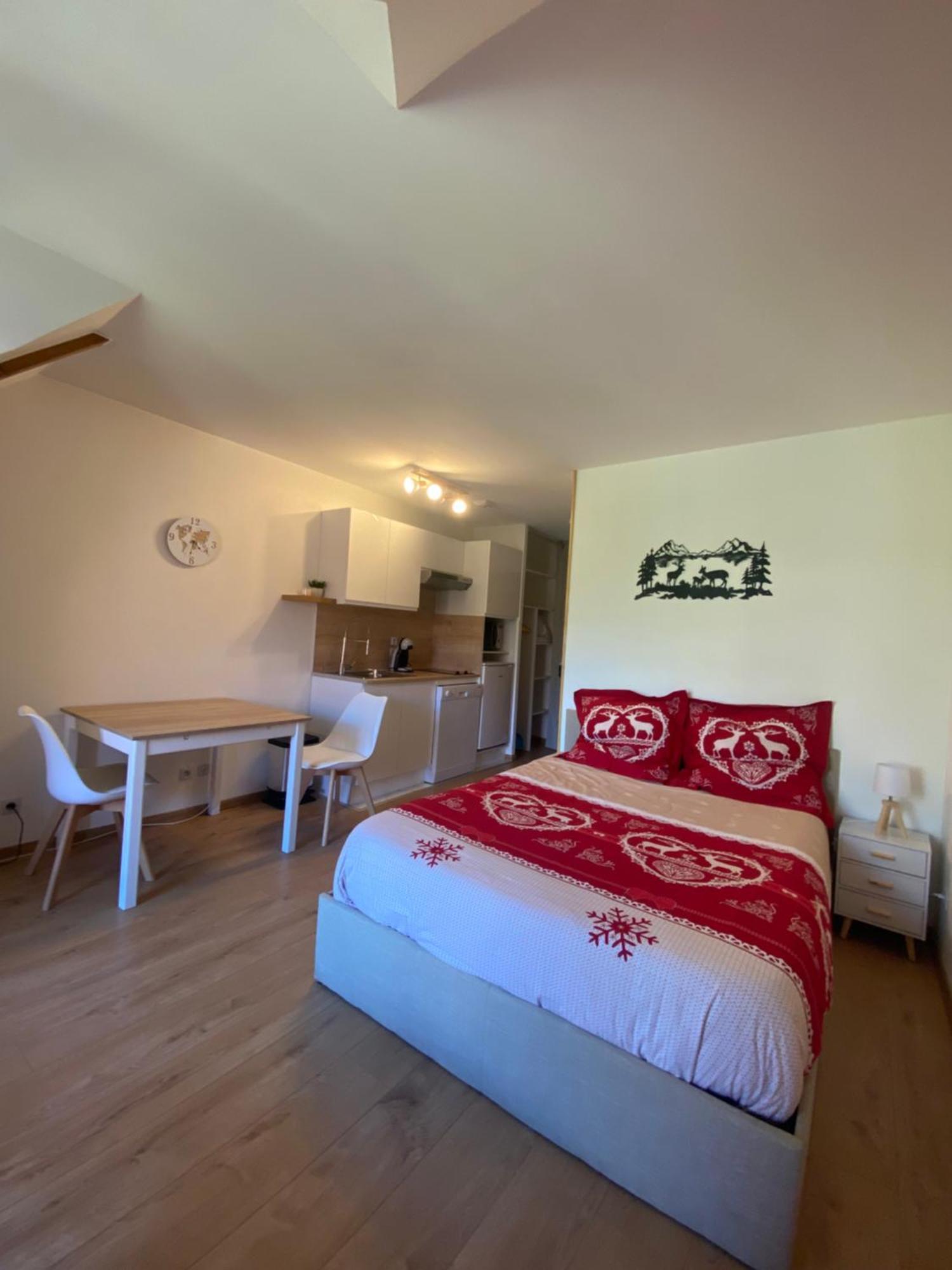Le Nid Du Birdie, Giez, Proche Du Lac D'Annecy Apartment Ngoại thất bức ảnh
